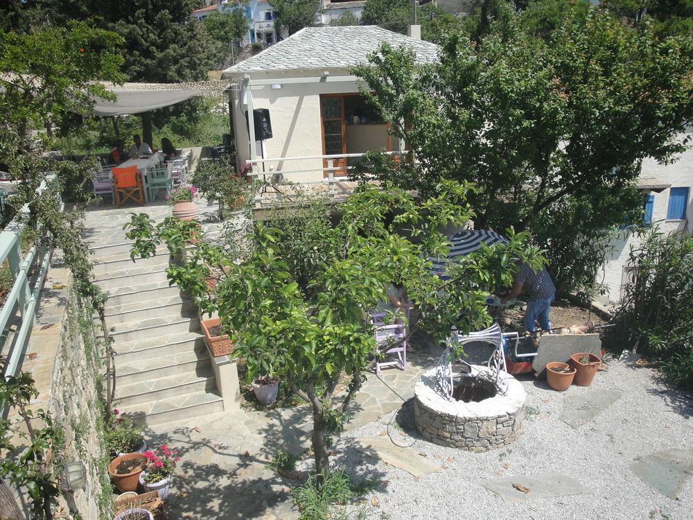 Konstantina Studios Alónnisos エクステリア 写真